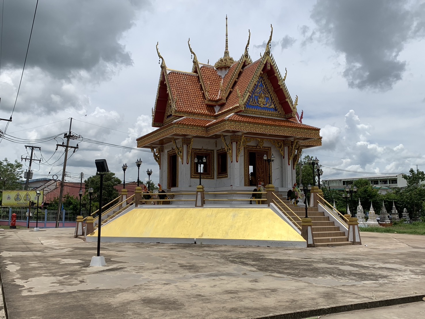 ดอนปู่ตาชุมชนดอนสวรรค์