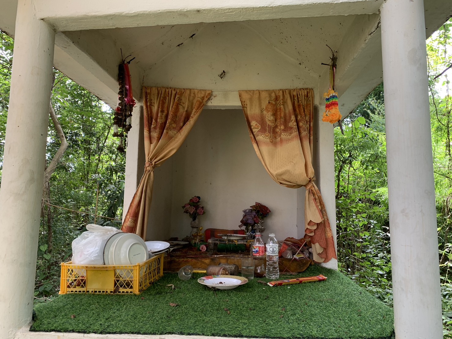 ดอนปู่ตาบ้านระเวเหนือ